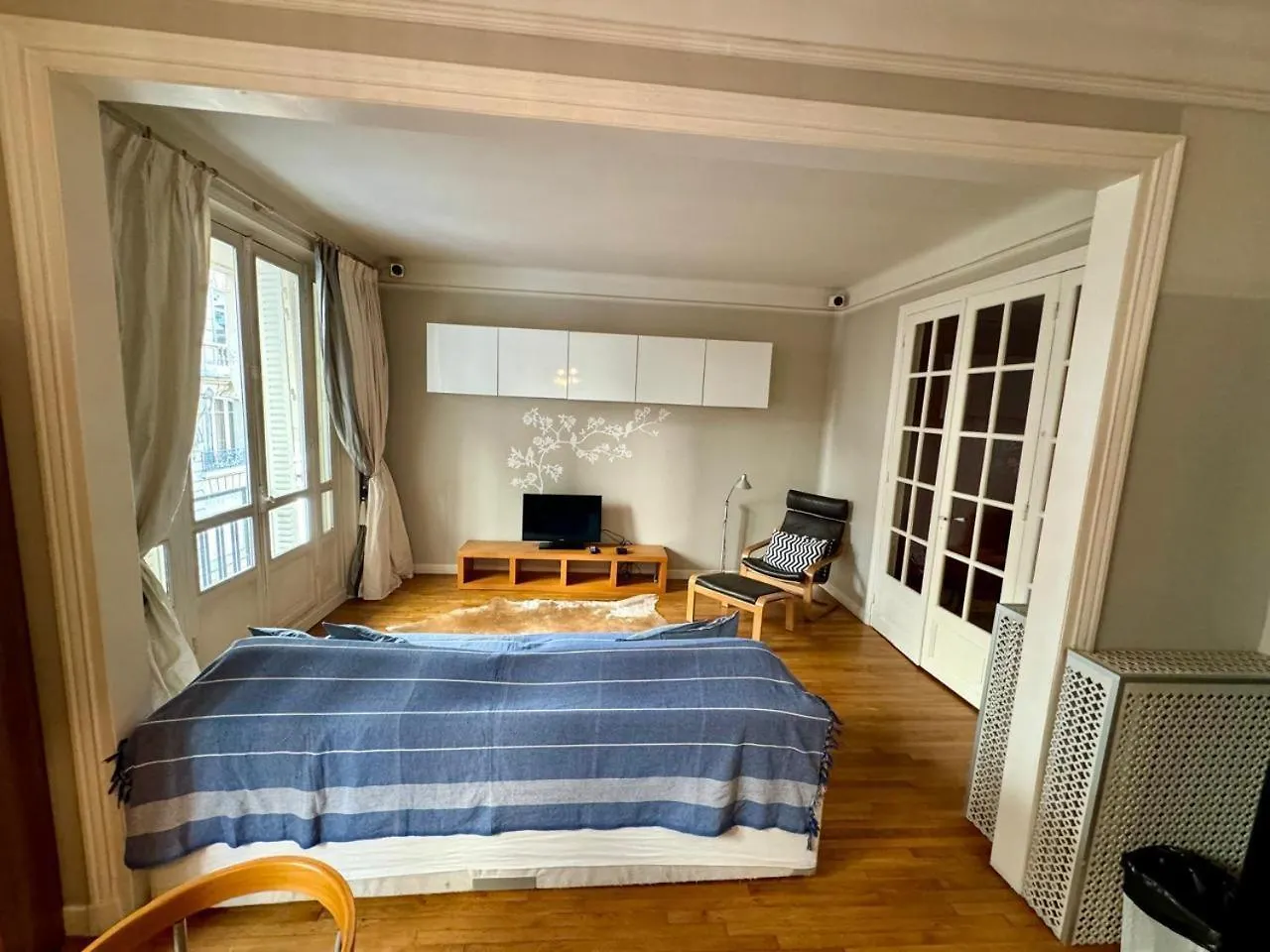 Appartement De 2 Chambres Au Coeur De Paris Apartment