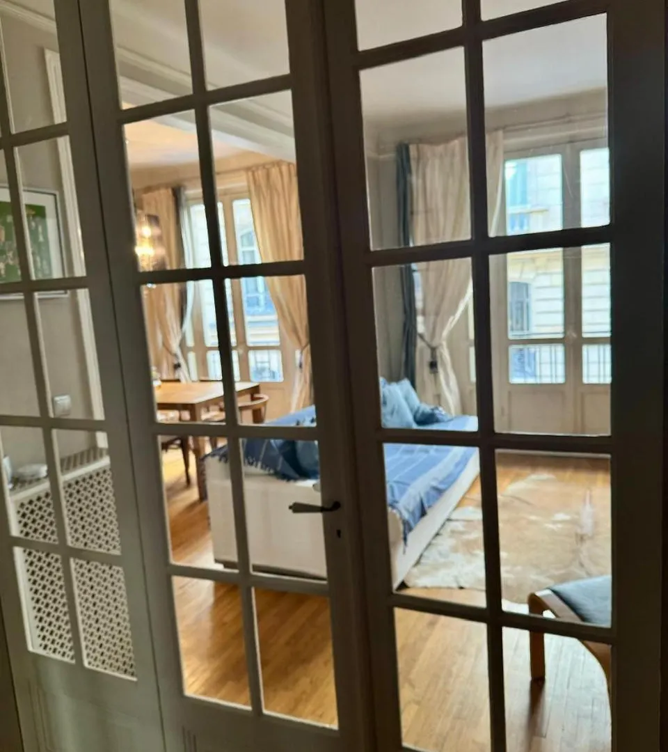Appartement De 2 Chambres Au Coeur De Paris Apartment